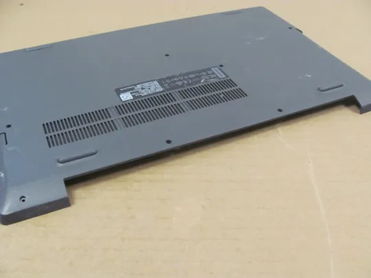 номер0881-28 Кришка дно піддон корпуса 5CB0R33568 460.0DB21.0021  для Lenovo V130-15 V130-15IKB  оригінал Де купити