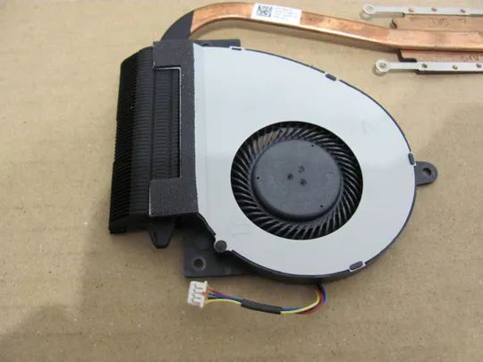 523-11 система охолодження 13N0-TAA0601 13NX00T1AM0101 для Asus P2530 P2538 P553U P553UA P553UJ оригінал Продаж