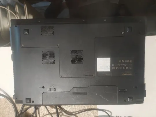 Б/У Ноутбук Lenovo B570e / 15.6&quot; 1366х768 / Pentium B950 2.1Ггц / DDR3-8Гб / SSD - 120Гб З аукціону