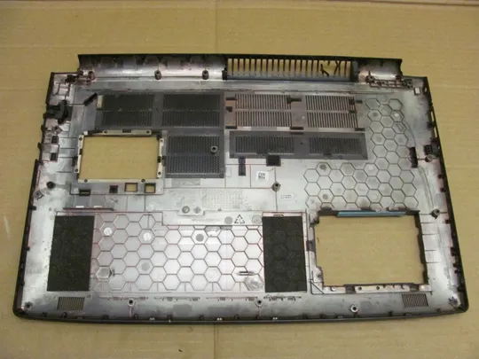 Купити номер0560-1 Кришка дно піддон корпуса AP210000100 для Acer Aspire 7 A717 A717-72G A717-71G Нижний корпус для ноутбука Низ Корпус D оригінал