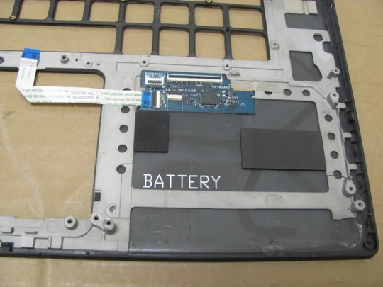 номер0971-2 Кришка панель палмрест  03CKJP  AQ26W000111   для DELL XPS 15 9570 7590 Precision 5530 5540  оригінал Де купити