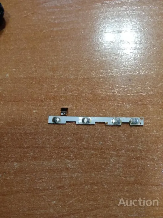 Ergo Tab A710 шлейф кнопок включения громкости Ціна