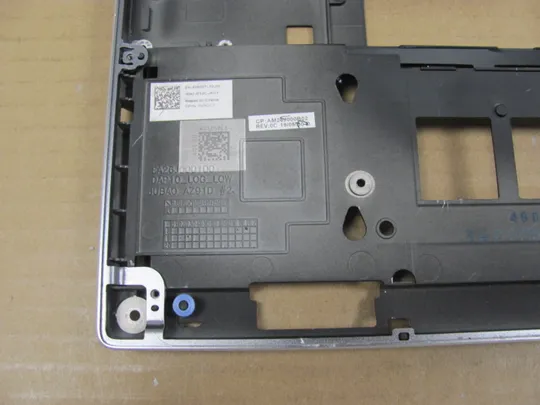 843-5 Кришка дно піддон корпуса 0V9DC7 AM26J000B02  для Dell Precision 7530 7540 M7540   оригінал Характеристики