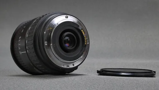 Купити Canon EF Sigma 28-200 mm/3.5-5.6 DL Aspherical IF Macro MC Ф72mm