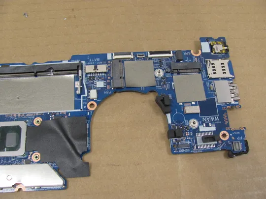 822-35 материрнська плата 0H84J0 GDYT7  SRGKX  i5-10310U для Dell Latitude 5310 5300  2-in-1 оригінал Продаж