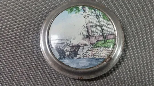 Шкатулка коробочка советский мельхиор с эмалью Ленэмальер скринька вживане Ціна