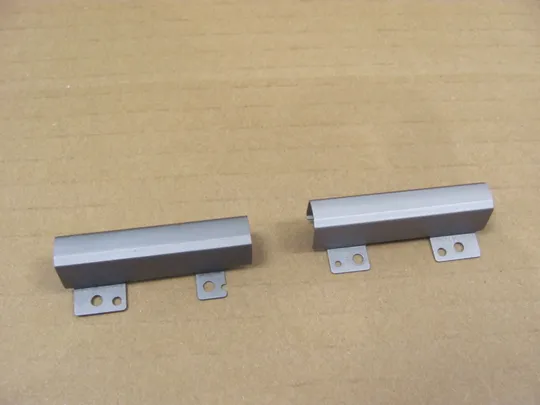 номер0752-7 заглушки петель  для  Dell Precision 17 7730 7740 M7730 M7740  оригінал Ціна