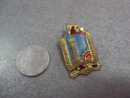 знак вьетнам ханой Ханойская башня флаг №6485 Ціна