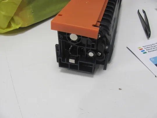 Картридж Vinga HP CF412A CLJ Pro M452/MFP M477 Yellow (V-L-HCF412AY) (12) Продаж