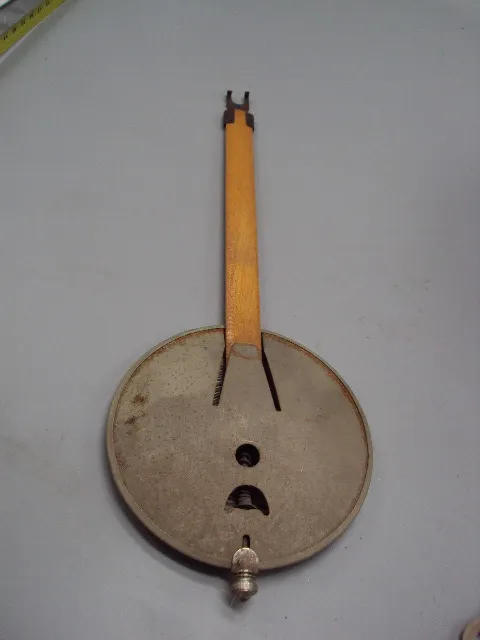 Настенные часы ОЧЗ механизм циферблат маятник и ключ для настенных часов лот №15689 Інтернет-аукціон