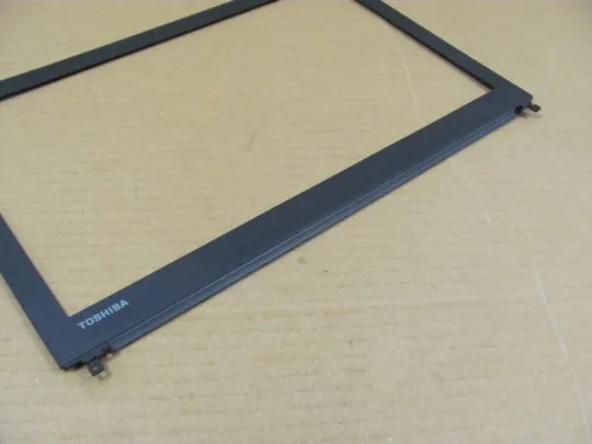Купити 831-39 рамка матриці GM903962411A KH1509260SA  для  TOSHIBA TECRA A50 A50-C   оригінал