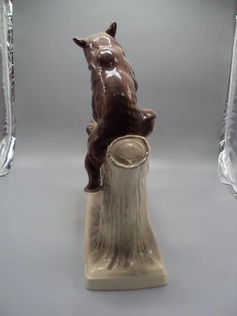 Фигура фарфор Германия Hertwig with co медведи на дереве медвежата на бревне размер 36,3х35,8 см №61 З аукціону