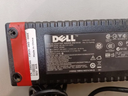 0651 адаптер живлення  DELL PA-1131-02D2 19.5V 6.7A 130W НІМЕЧЧИНА Продаж