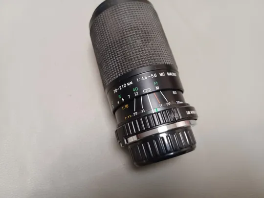 0922 Об'єктив Tokina 70-210mm 1:4.5-5.6 MC Macro НІМЕЧЧИНА З аукціону