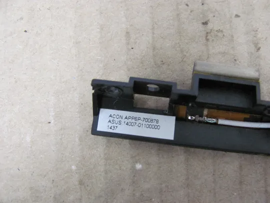 номер0209-28 WI-FI антени 14007-01100000  для Asus S551L S551LN V551L оригінал Де купити