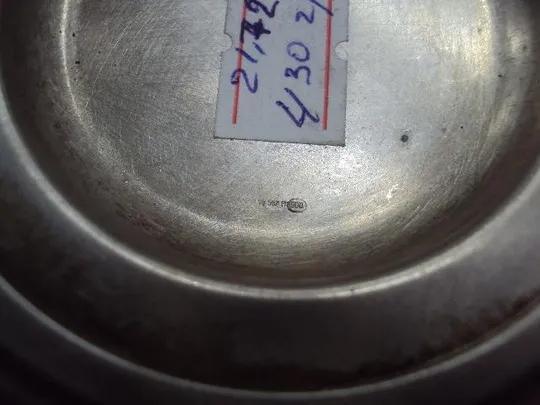 Пепельница блюдце тарелочка с бантиком серебро 800 проба вес 21,71 г диаметр 7,9 см №14308 Недорого