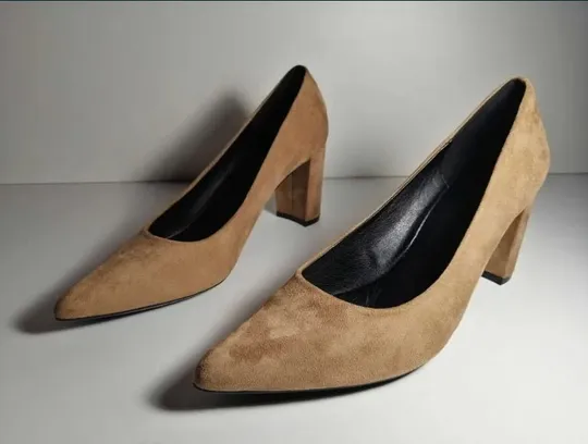 Туфлі жіночі на каблуці Primadonna Collection (розмір 40) З аукціону