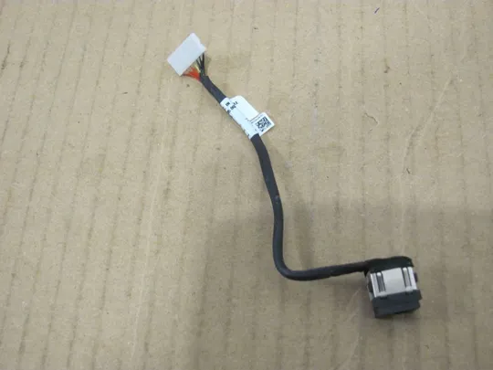 номер0304-13 роз'єм живлення Роз'єм зарядки Гніздо живлення Штекера живлення Зарядний порт Роз'єм адаптера живлення power connector  0KF5K5 450.00H05.0022 для Dell Inspiron 15 3541 3542 3543 оригінал Ціна