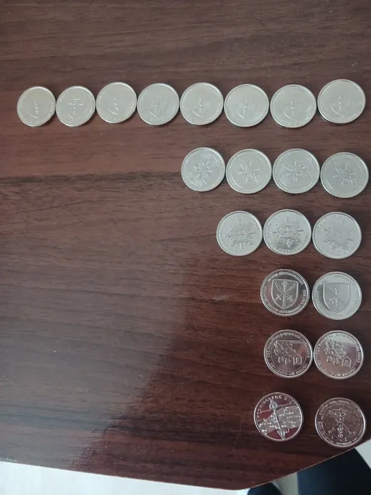 Продам 7 видів монет 10 грн Ціна