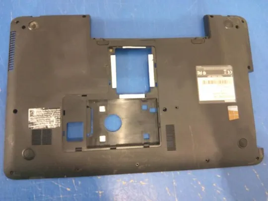 №313-5 Кришка дно піддон корпуса H000037400 13N0-ZXA0201 для TOSHIBA L870 оригінал Ціна