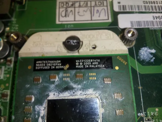 МАТЕРИНСЬКА ПЛАТА ВІД НОУТБУКА ACER 4520 З ПРОЦЕСОРОМ З аукціону