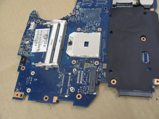 746-11 материнська плата 654308-001  для HP Probook 4530s 4535s оригінал З аукціону