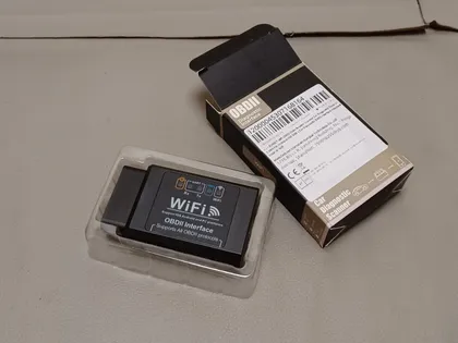 фото, 1077C  діагностичний сканер OBD2 ELM327 WiFi для автомобілів
