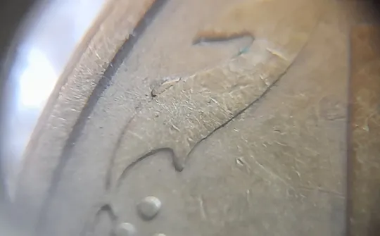 (6464) 50 копійок 1994 1.1АЕм різновид викрошок на вінку між 7-8 гронами (50 копеек 1994 брак) З аукціону