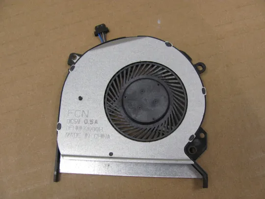 38-30 Вентилятор (кулер, FAN) 905706-001 для HP ProBook  440 G4 445 G4 430 G4 оригінал Ціна