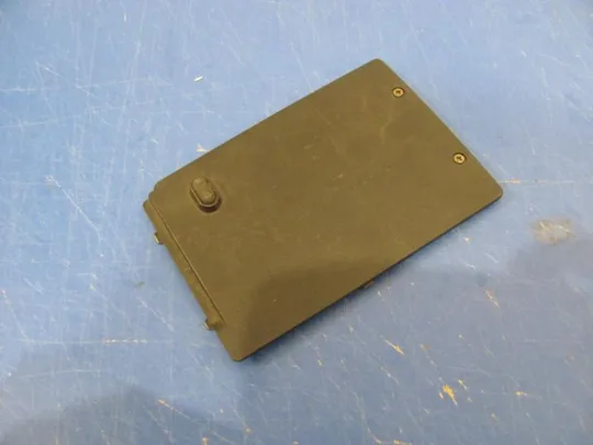 №7-2 сервісна кришка EBBD3030010 для Toshiba Satellite P300, P300D оригінал Ціна