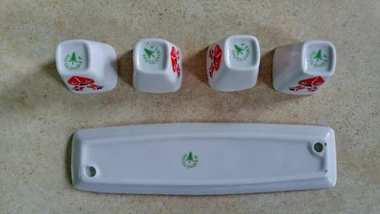 Набір 4 стопки та піднос-човник стара угорська порцеляна Холохаза Hollohaza Вживане Продаж