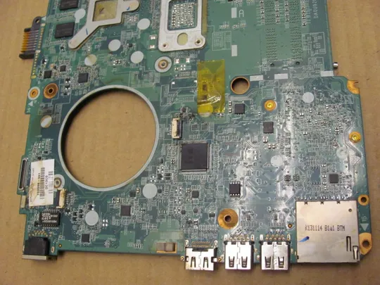 фото 13, 402-14 материнська плата DA0U92MB6D0 732096-001 для HP Pavilion 15 15-N оригінал