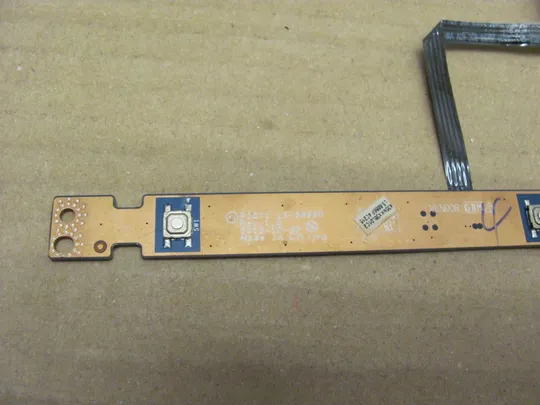 547-13 плата кнопок тачпаду PIQY1 LS-6886P для LENOVO IdeaPad Y570, Y570A, Y570G, Y570N, Y570Pоригінал Інтернет-аукціон