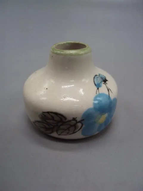 Фигура фарфор миниатюра ваза Европа вазочка узор цветы высота 3,2 см №11012 Ціна