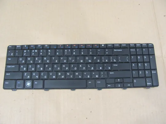 номер0005-27 клавіатура робоча 0Y3F2G  для Dell Inspiron 15 N5010 M5010 оригінал Ціна
