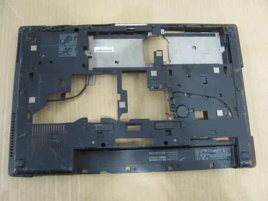 480-2 Кришка дно піддон корпуса 6070B0483702 688765-001 для Hp EliteBook 8760W 8770W оригінал Ціна