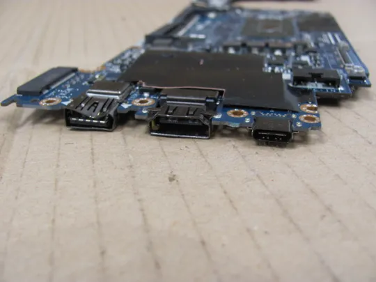 696-7 материнська плата DAZ20 LA-F311P SR3L9  i5-8350U  для Dell Latitude E7290 7390 7280 7380 оригінал Де купити