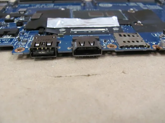 638-15 материнська плата SR2F0 i5-6300U  CDM70 LA-E081P  для  Dell Latitude E5480 оригінал Інтернет-аукціон