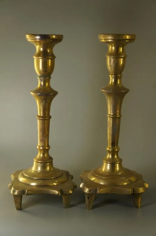 Подсвечники пара подсвечник на ножках высота 25 см лот 2 шт (№ 1136) Ціна