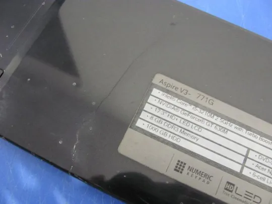 номер0030-17 панель з тачпадом 13N0-7NA0501 для Acer Aspire V3-771G оригінал Де купити