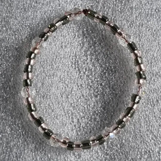 Купити Елегантний браслет ручної роботи