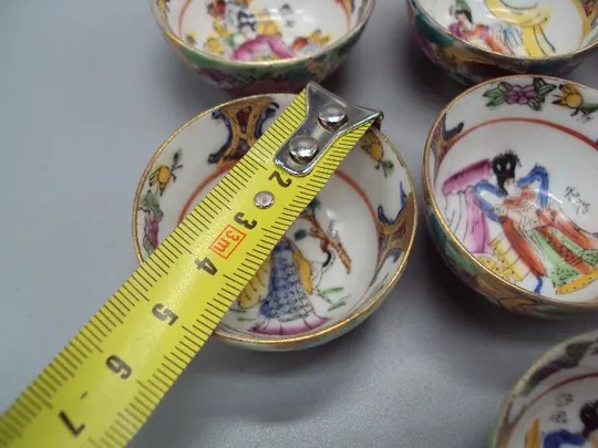 Рюмки для саке фарфор Япония рюмка высота 2,4 см, диаметр 4,8 см лот 10 шт №13667 З аукціону