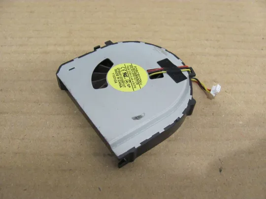 372-9 Вентилятор (кулер, FAN) для Dell Vostro 3500 V3500 оригінал Ціна