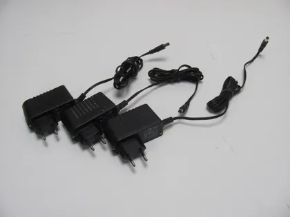 фото, 3650 адаптер живлення W 503V 12V 1A 3 шт НІМЕЧЧИНА