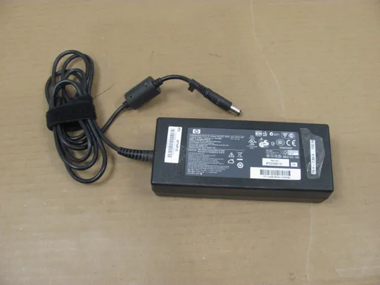 Блок живлення HP HSTNN-LA09 19V 7.89A  150W 7.4*5.0mm Можливий ОПТ від 10шт ціна договірна! Ціна