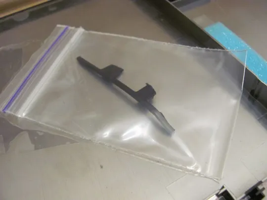 номер0277-37 Кришка дно піддон корпуса Нижний корпус (дно) для ноутбука Низ дно поддон Нижняя часть AP1NT000100 для LENOVO IdeaPad 110 110-15 110-15ISK 110-15IKB оригінал Торговий майданчик