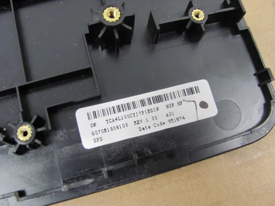 877-3 Кришка панель палмрест тачпад клавіатура 6037B0144704 6070B1308103 для HP 17-BY 17-CA 17-CS 17-CR 17T-BY 17Z-CA SILVER  оригінал Характеристики