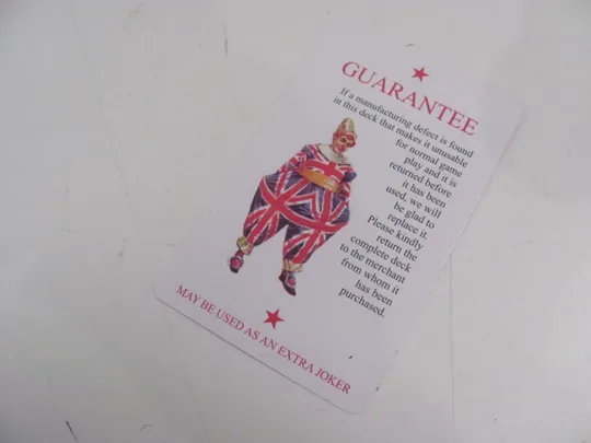 Дерев&#039;яна коробка для карток, інкрустована латунними тузами та кубиками, покерні карти та дерев&#039;яні кубики (20) Недорого