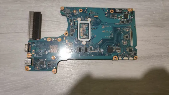 Купити материнська плата Toshiba z40 z40-a FAMXSY5 A3660A i5-4210U