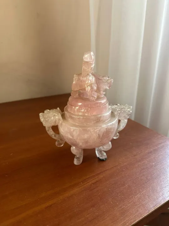 Чаша з рожевого кварцу Ціна